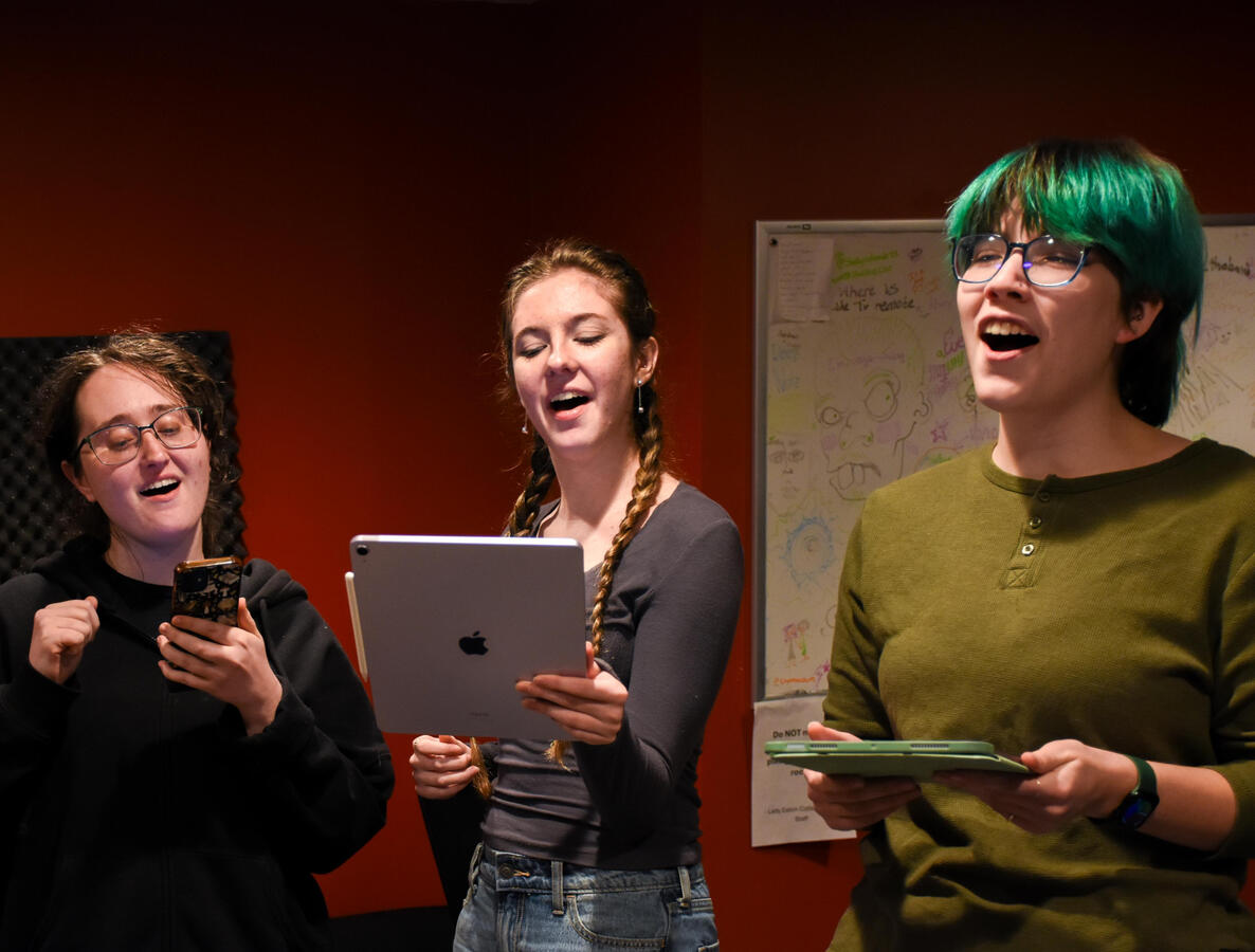 Maggie, Carys, and Louis